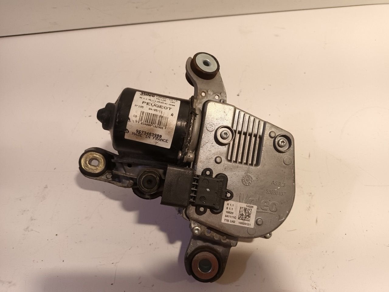 Ruitenwissermotor voor Peugeot RCZ, Onderdelen@venauto.nl, Van der Ven Autorecycling B.V., Ettenseweg 76, 4706 PB Roosendaal, The Netherlands