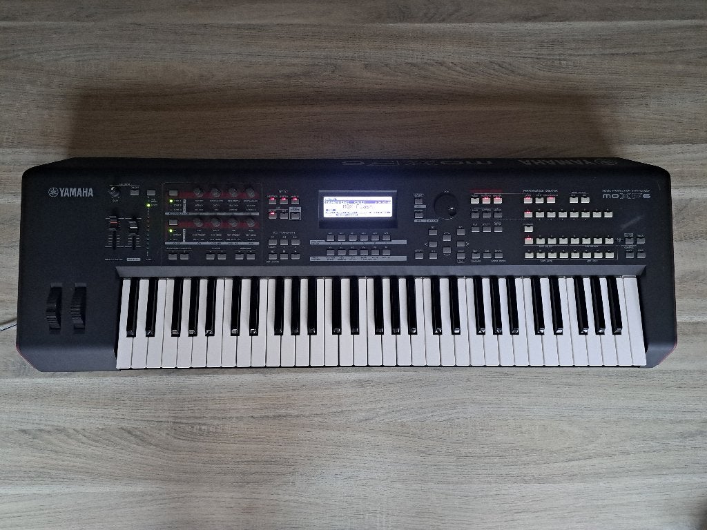 Yamaha moXF6 workstation/ synthesizer, Muziek en Instrumenten, Ophalen, Gebruikt, 61 toetsen, Yamaha