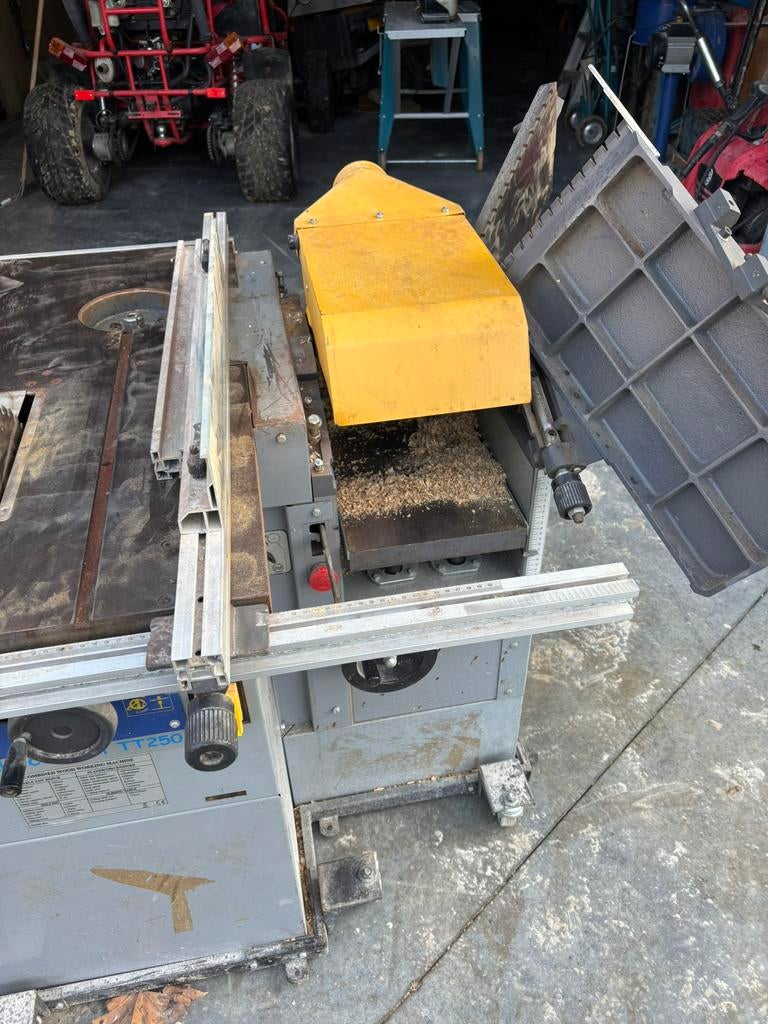 Combine Tendotools 230v, Bricolage & Construction, 1200 watts ou plus, 70 mm ou plus, Enlèvement, Utilisé