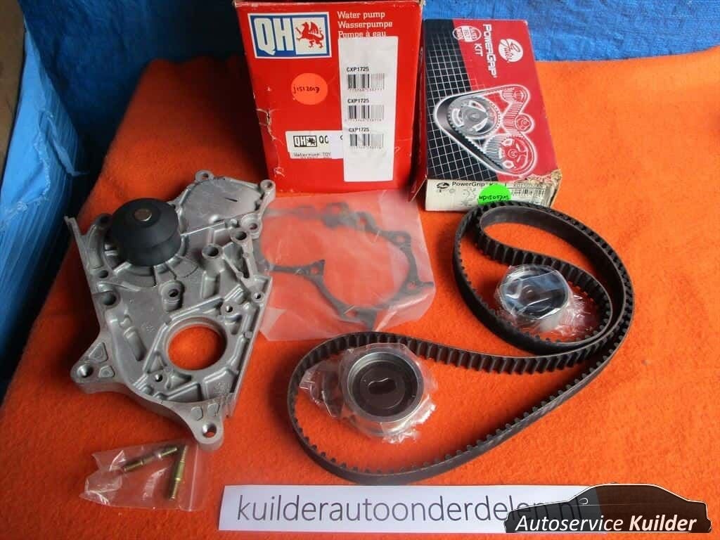 Distributieset + WP Toyota Avensis corolla diesel GATES Nieu, -, -, Nieuw, Ophalen of Verzenden