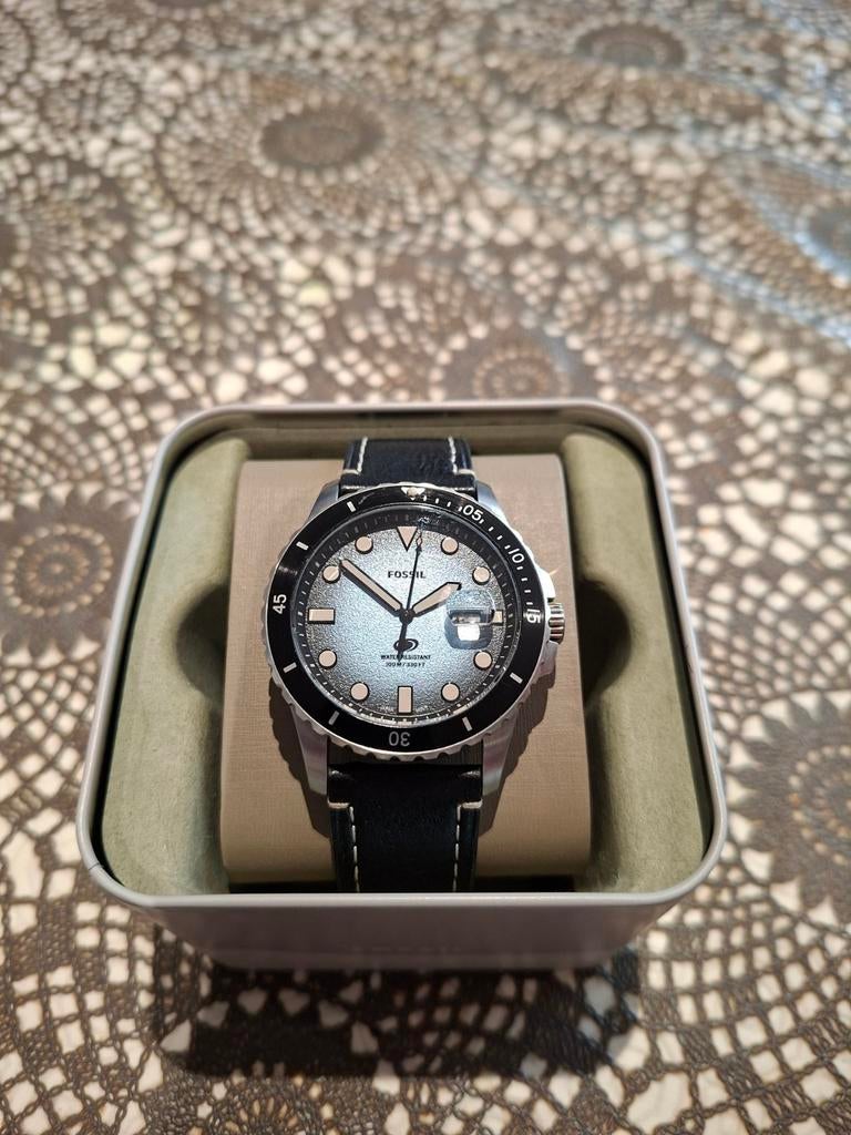 Nieuw Fosil-horloge, Ophalen of Verzenden