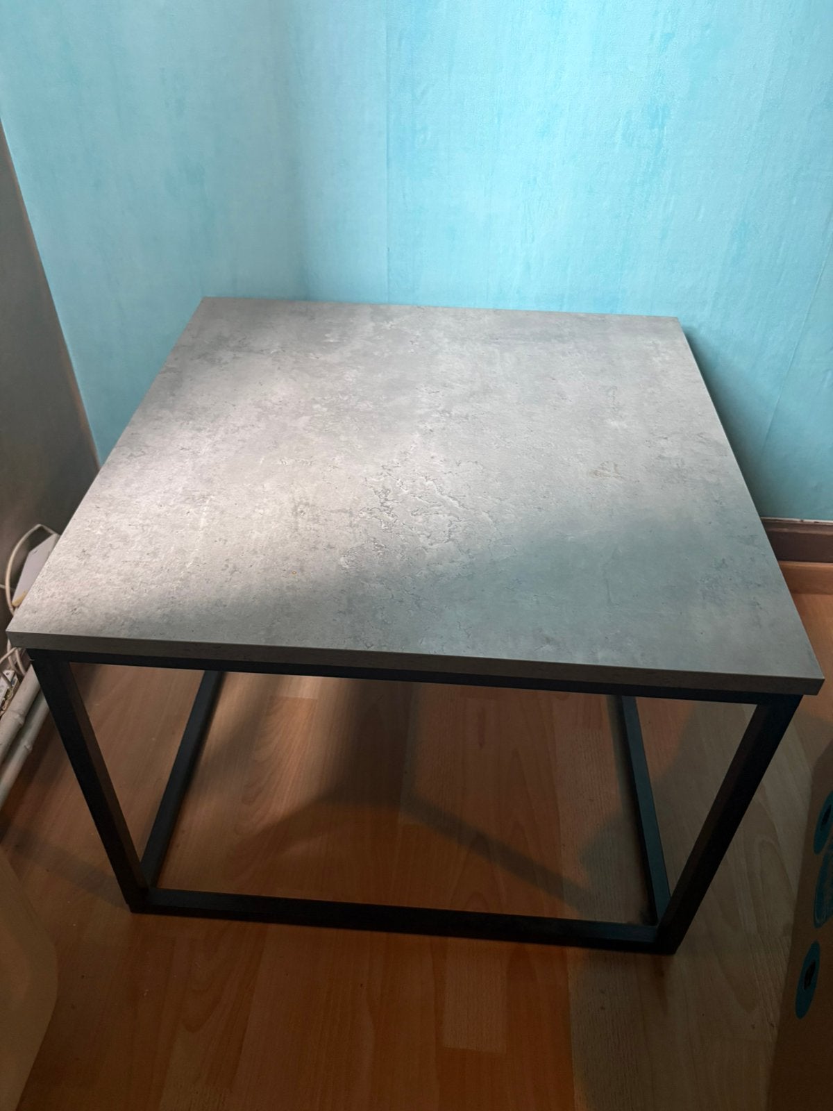 Table basse, 50 – 75, Enlèvement, 50 à 100 cm, Métal
