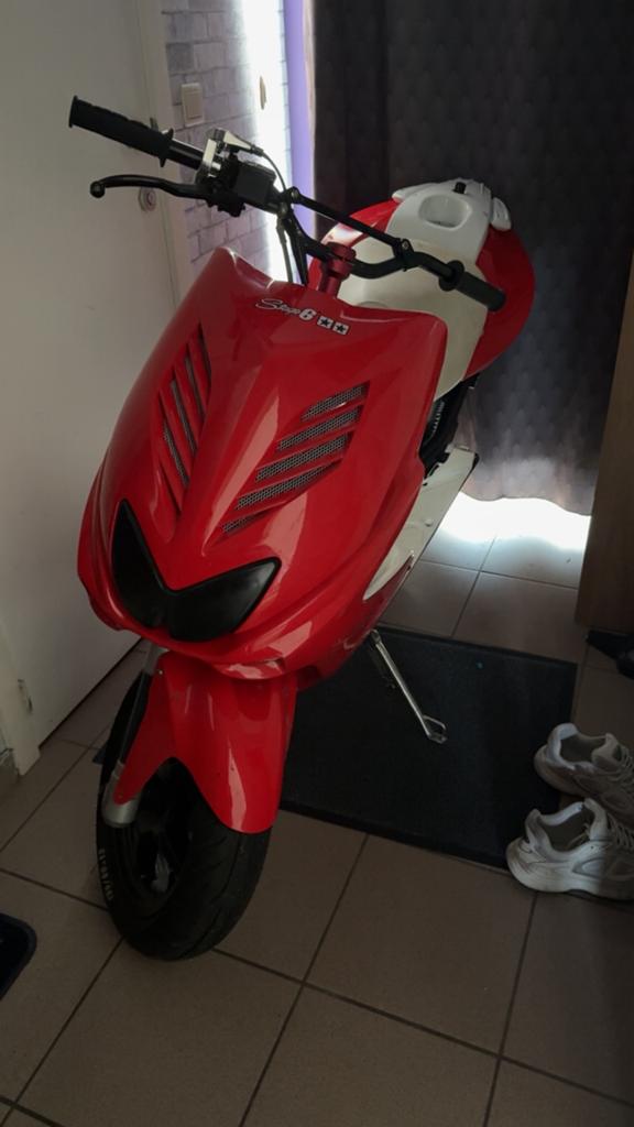 Lc blok gezocht, Fietsen en Brommers, Scooters | Yamaha, Ophalen, Zo goed als nieuw, Aerox