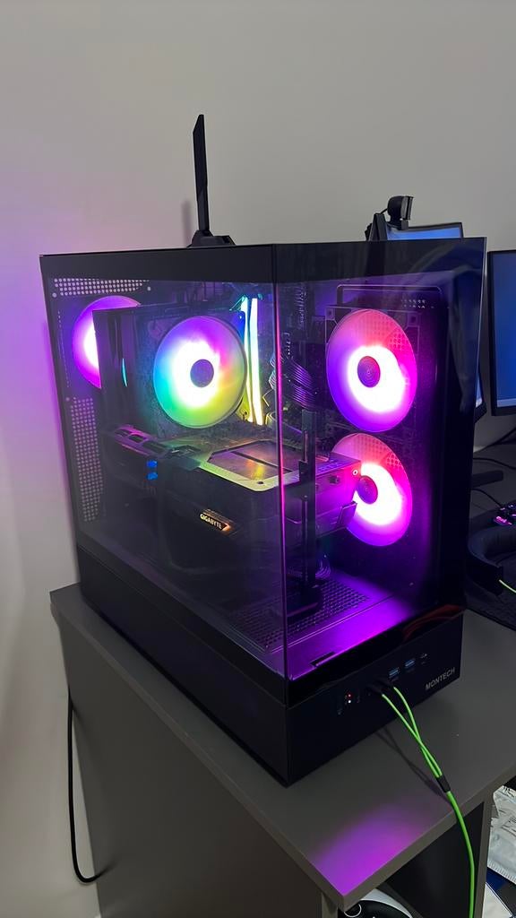 RTX 5070 Ti Gaming PC Setup | Ryzen 5 9600X | < 1 jaar oud, Computers en Software, Desktop Pc's, Zo goed als nieuw, 4 Ghz of meer