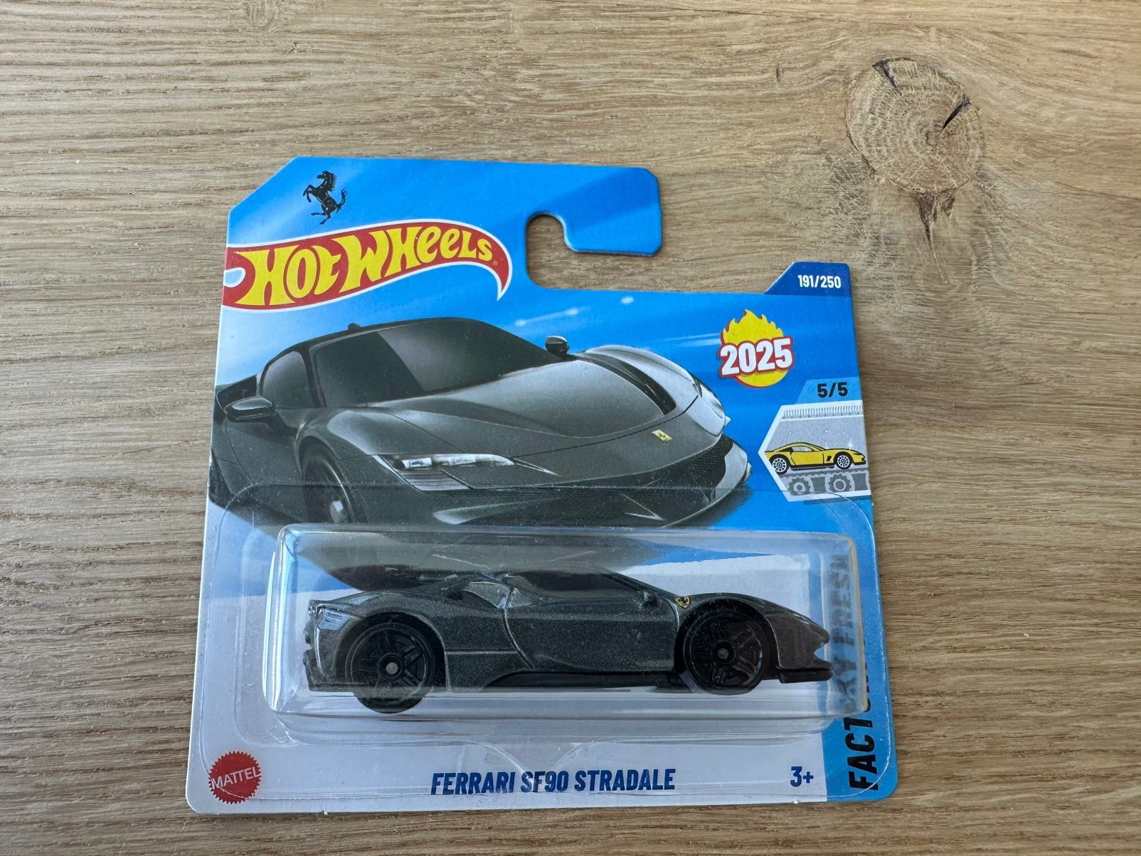 Ferrari SF90 Stradale, Enlèvement ou Envoi, Comme neuf