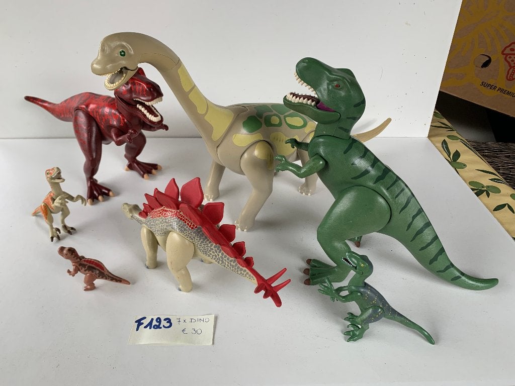 PLAYMOBIL F123: LOT 7 DINOSAURS, Kinderen en Baby's, Wild life, Losse onderdelen, Ophalen of Verzenden, Zo goed als nieuw