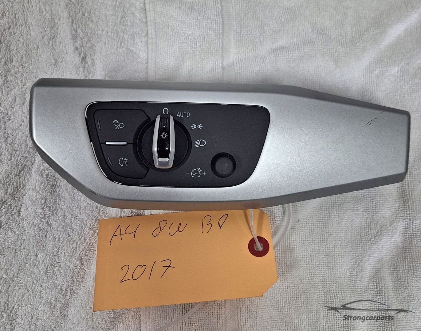 Lichtschakelaar Audi A4/8W A5/5F 4M0941531AG, Gebruikt, -, -, -