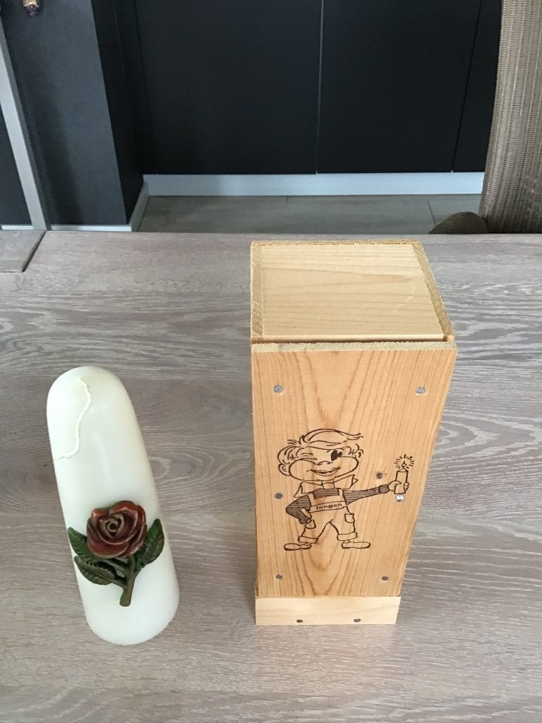 nieuwe kaars in houten bakje, Ophalen of Verzenden, Kaars