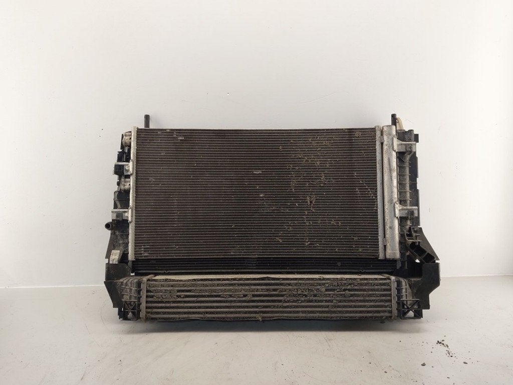 KIT DE REFROIDISSEMENT BMW X2 (F39) (01-2017/10-2023), Utilisé, BMW, Petuelring 130
80809  München, DE, Bayerische Motoren Werke AG
