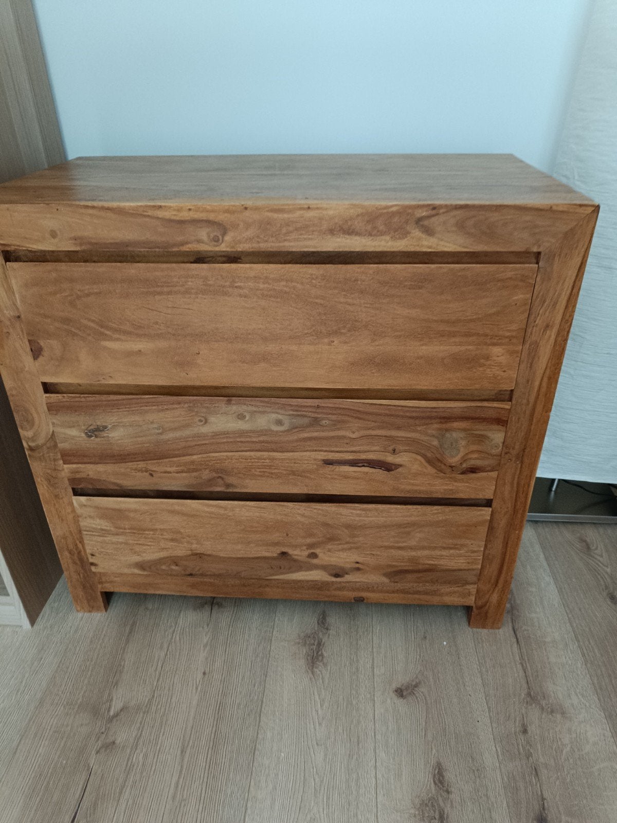 Commode bois massif de Maison du monde, Ophalen