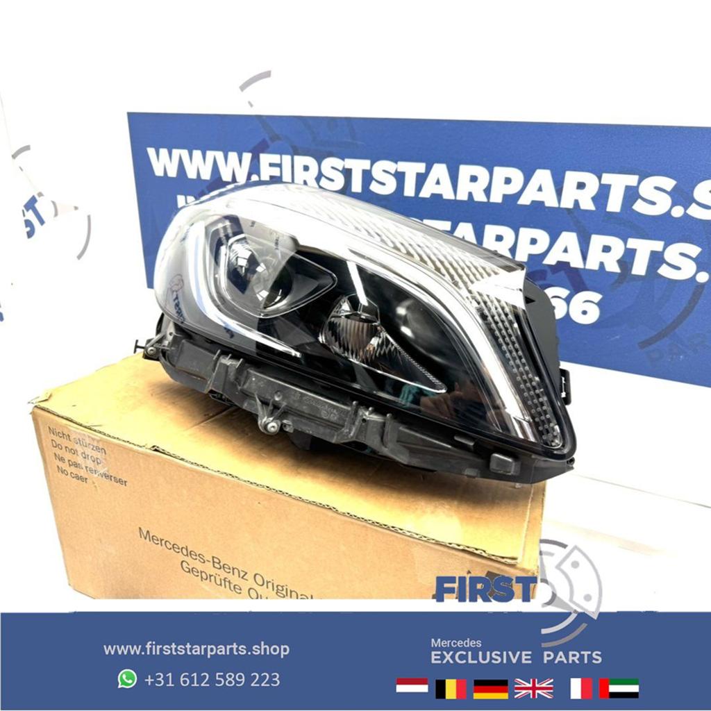 W176 FACELIFT LED KOPLAMP RECHTS A45 AMG Mercedes A Klasse H, Utilisé, -, -, Enlèvement ou Envoi