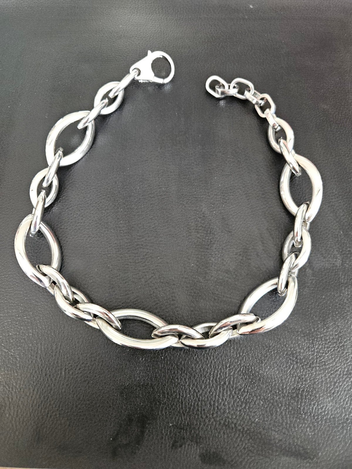 Parure Victoria Collier avec bracelet, Enlèvement