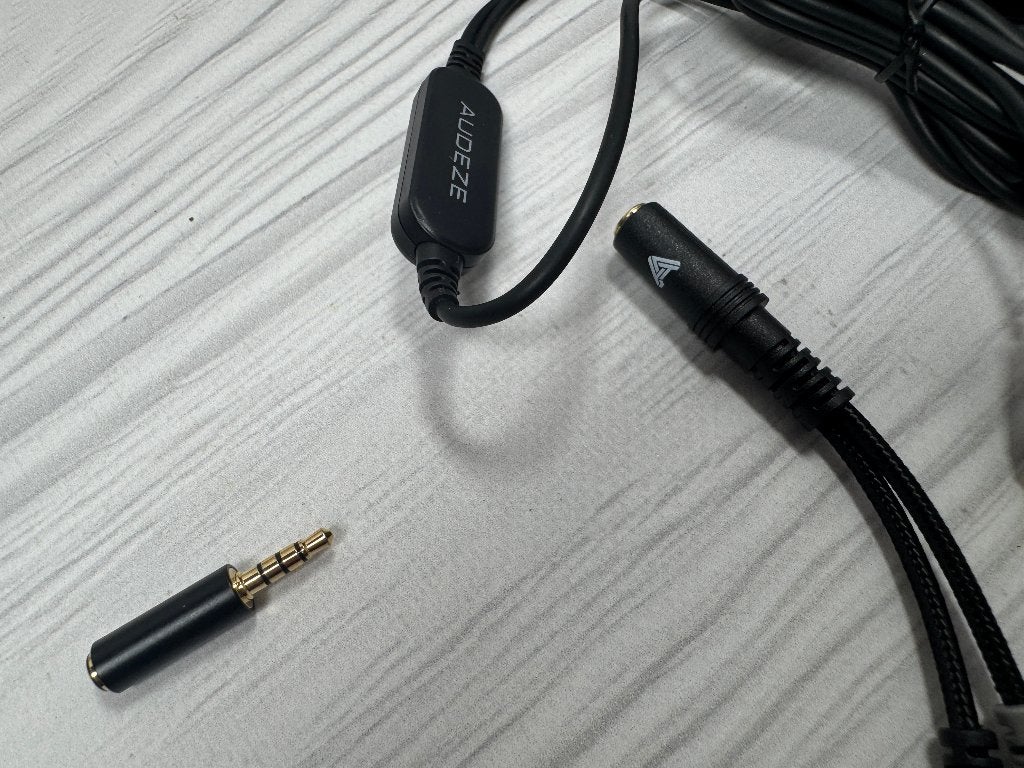 Audeze Gaming Kabel (mini xlr naar 3.5) LCD Boom Microfoon, TV, Hi-fi & Vidéo, Enlèvement, Neuf, Moins de 2 mètres, Autres câbles