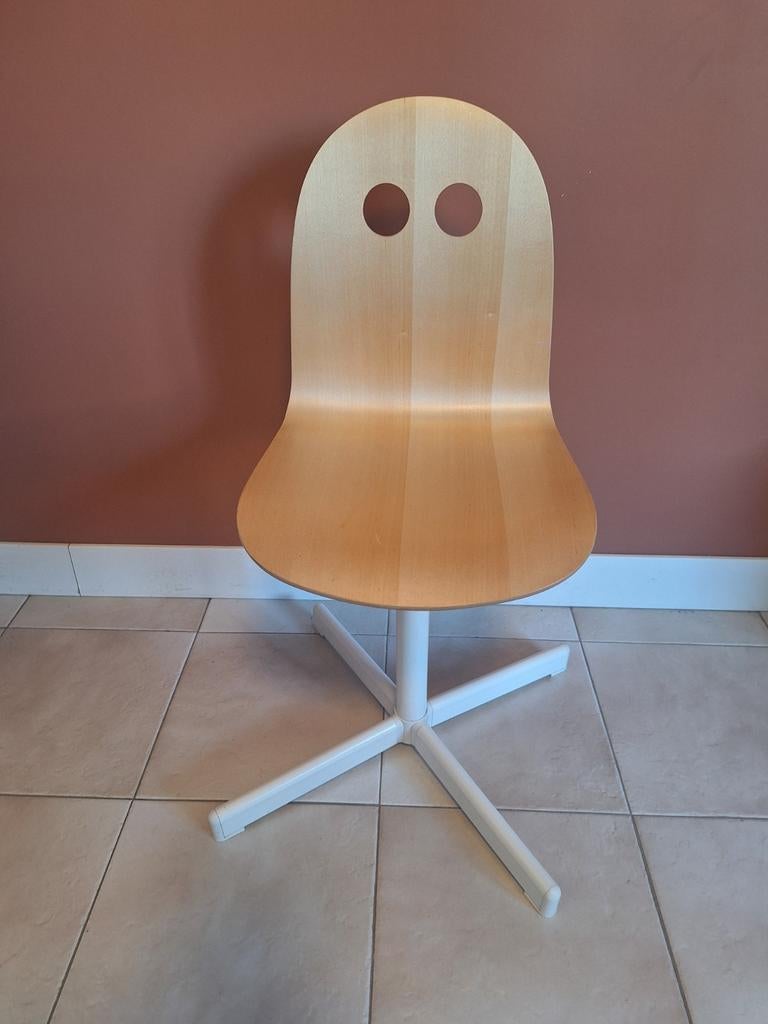 Kinderbureaustoel Valfred/Siben ikea, Kinderen en Baby's, Kinderkamer | Tafels en Stoelen, Ophalen