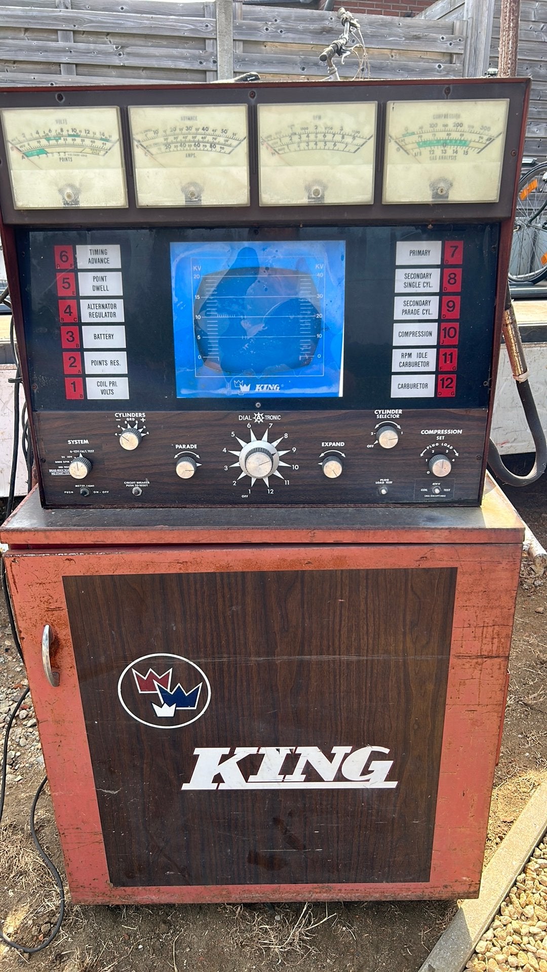 Vintage King Dial-A-Tronic Engine Analyzer (Model 514), Ophalen