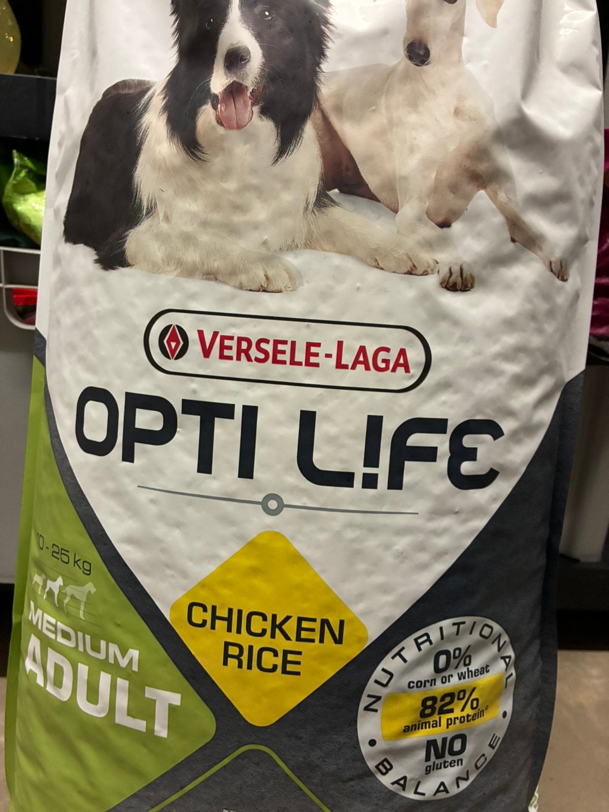 Zakken Hondenvoer 12,5 kg Optilife Adult Medium rijst kip, Dieren en Toebehoren, Ophalen, Hond