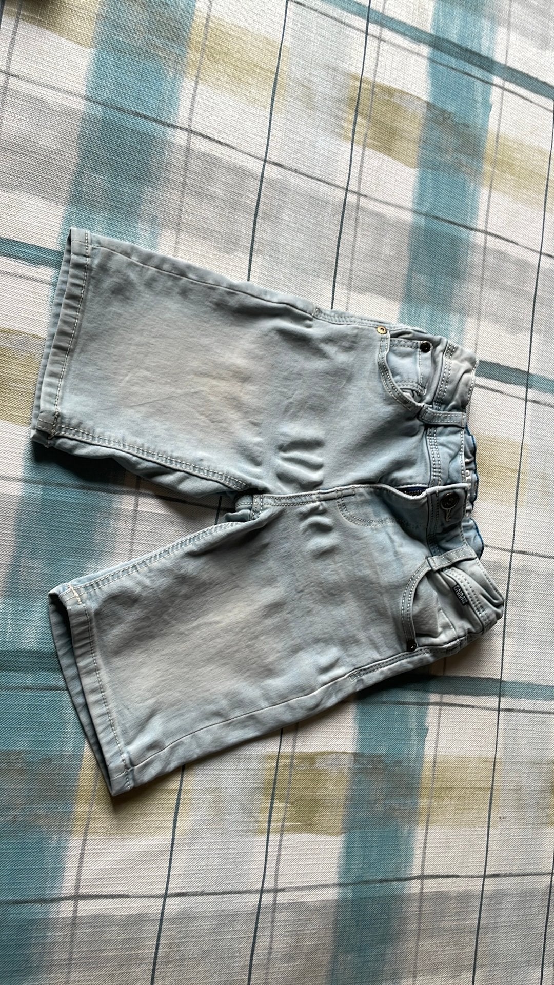 Kleren jongen 128, Ophalen, Gedragen