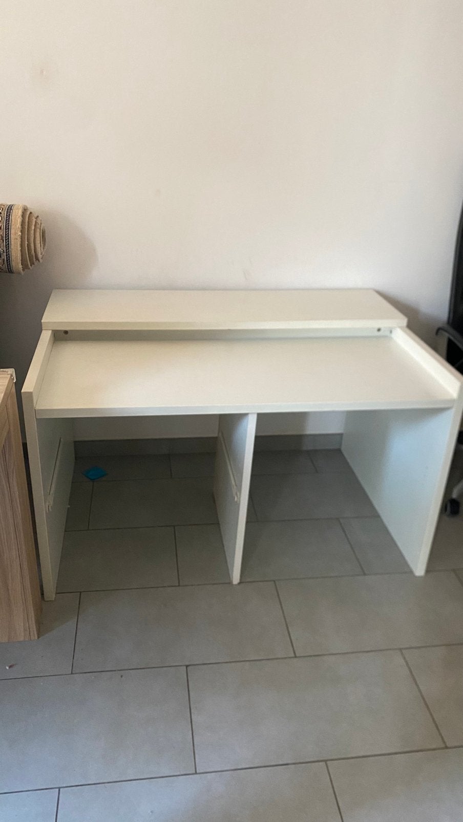 Gratis bureau, Huis en Inrichting, Ophalen, Gebruikt, Wit