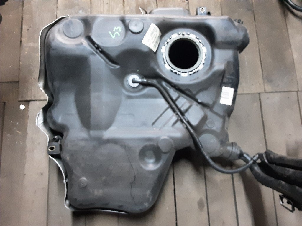 RESERVOIR CARBURANT Audi A3 (8P1) (01-2003/08-2012), Auto-Union-Straße  1,
85057  Ingolstadt, DE, Info@audi.de, Audi, Utilisé