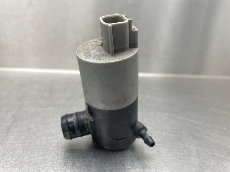 LAVE-GLACE POMPE AVANT Toyota Avensis Wagon (T27) (|30892|), Utilisé, Toyota