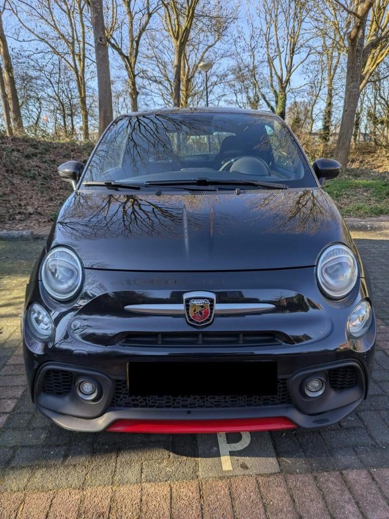 Fiat 500 Abarth 1.4 T-Jet Turismo – 70th Anniversary Edition, Auto's, Fiat, 4 zetels, 4 cilinders, Zwart, Leder