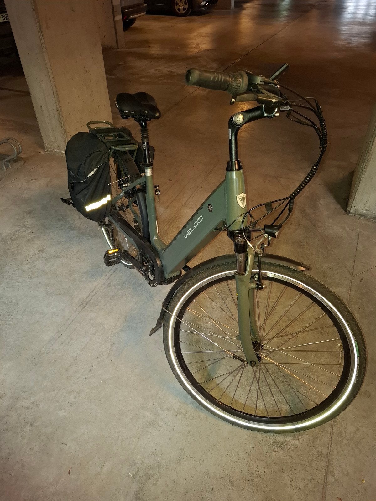 Velocci e-bike Vivid I in kaki groene kleur., Fietsen en Brommers, Zo goed als nieuw, 51 tot 55 cm, 50 km per accu of meer, Ophalen