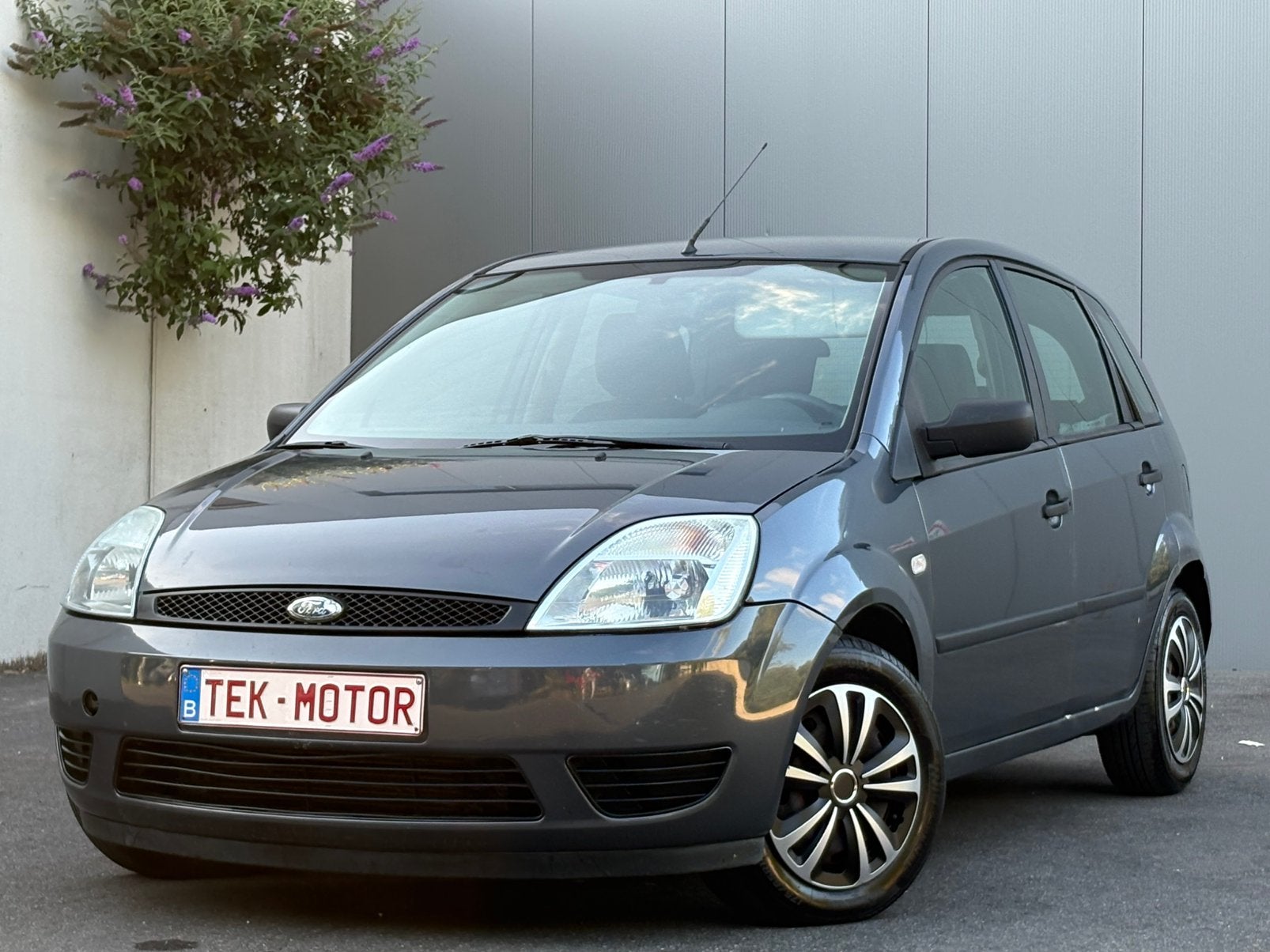 FORD FIESTA 1.3 BENZINE, GEKEURD, AIRCO, TOP STAAT!!, 5 deurs, Fiësta, 55 kW, Sound system