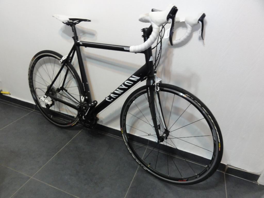 Canyon Roadlite AL F6 koersfiets Carbon Voorvork 375 Euro, Fietsen en Brommers, Ophalen, 28 inch, Heren, Aluminium
