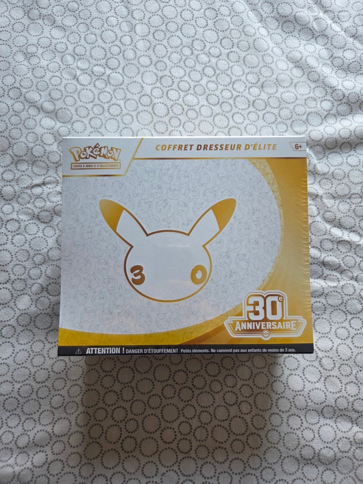 Pokémon ETB 30ans, Enlèvement, Neuf, Booster box