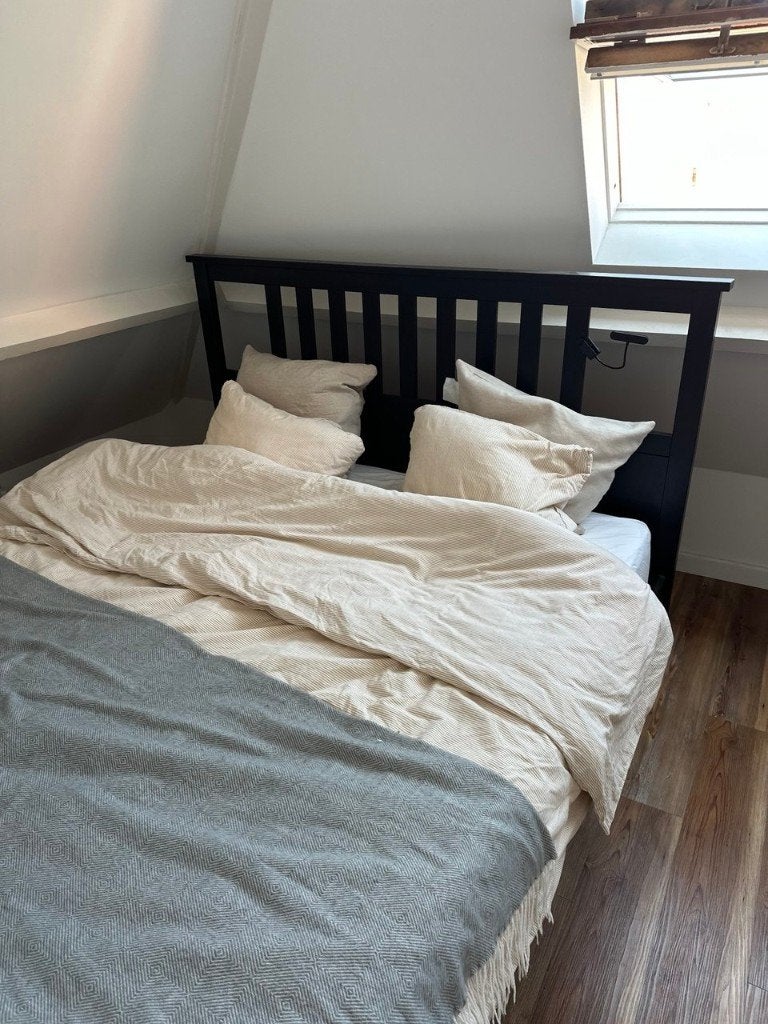 Ikea bed met matras, 140 cm, Enlèvement, Utilisé, Deux personnes
