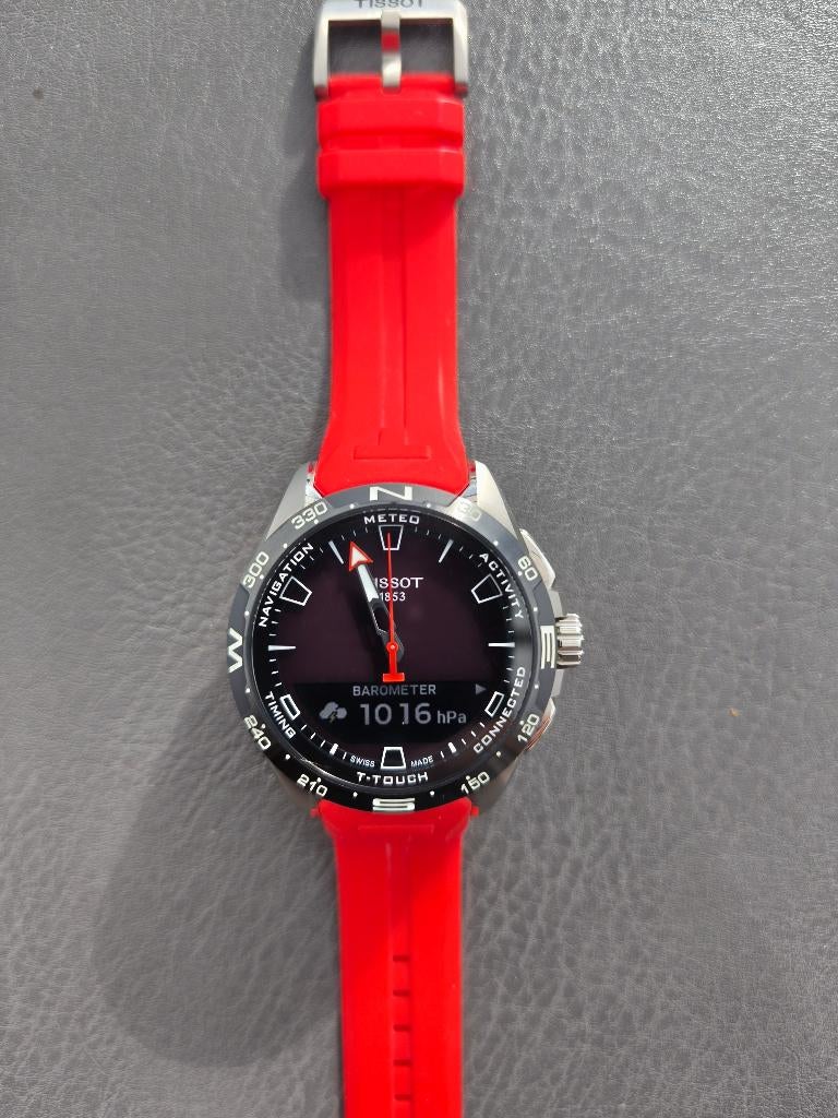 Tissot T-Touch Connect Solar, Ophalen, Tissot, Zo goed als nieuw, Waterdicht