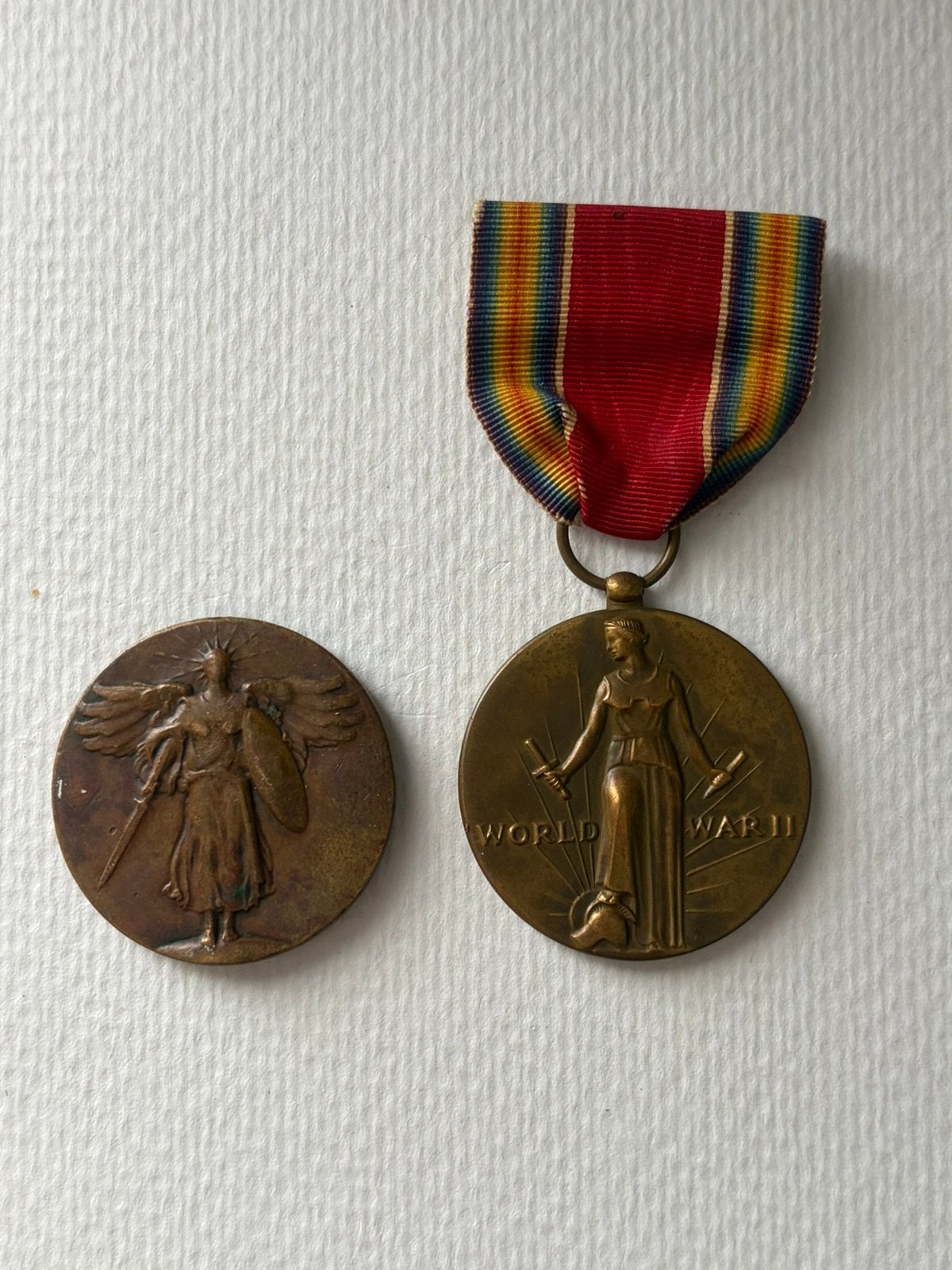 Médailles de la liberté des États-Unis 2WO, Enlèvement ou Envoi, Armée de terre, Ruban, Médaille ou Ailes