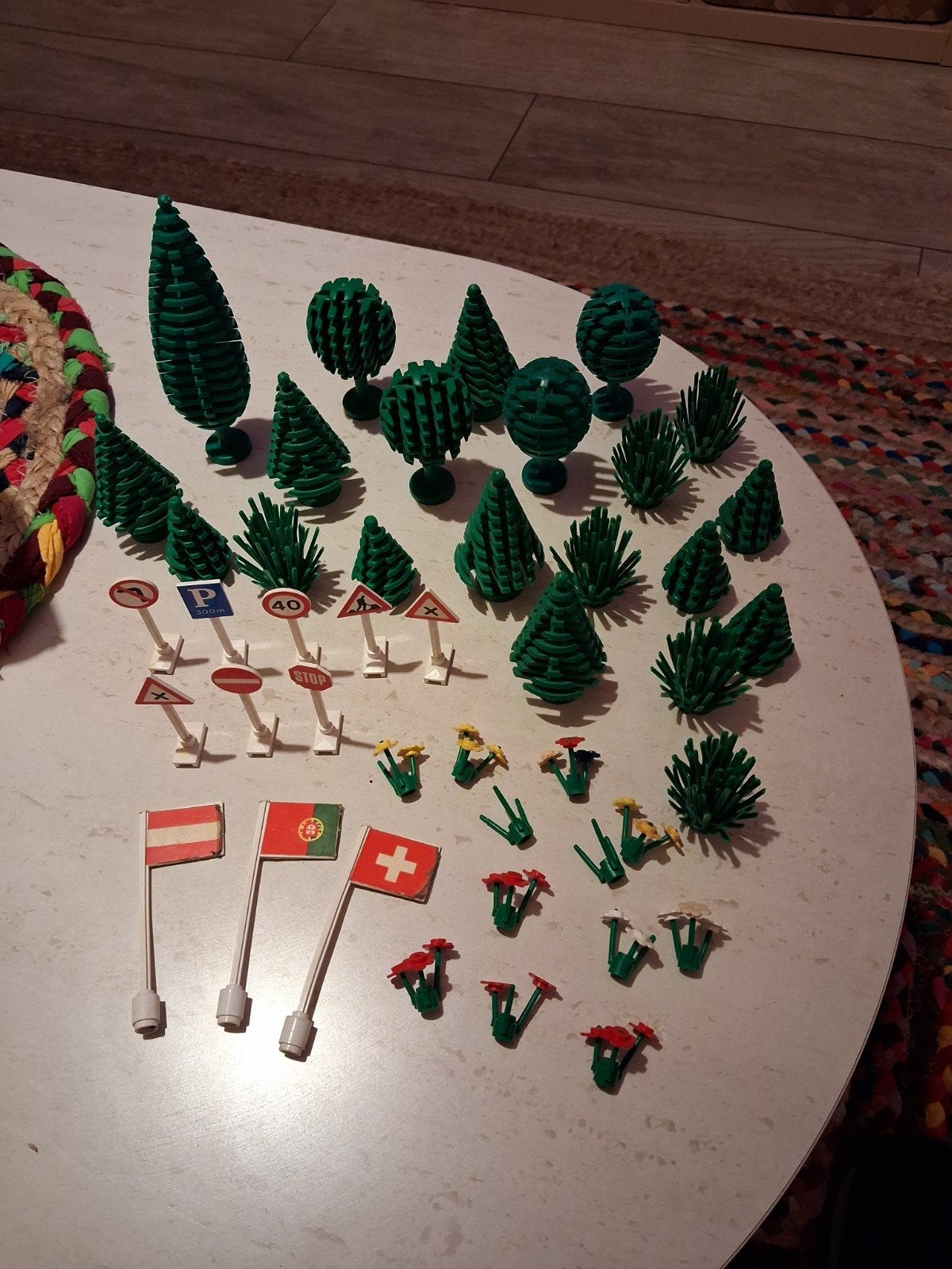 Lego : bomen, bloemen, verkeersborden, vlaggen, Verzenden, Lego