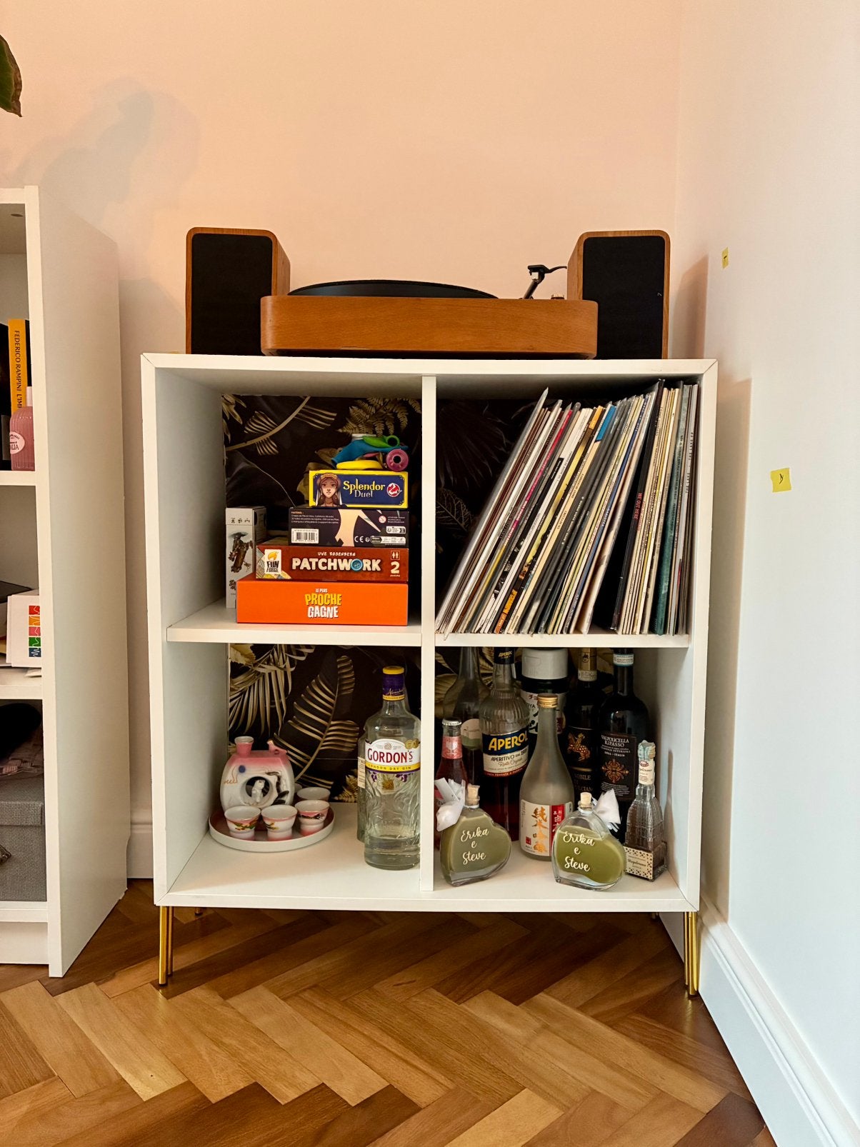 Bookcase / record and vinyl stand, Enlèvement, Comme neuf