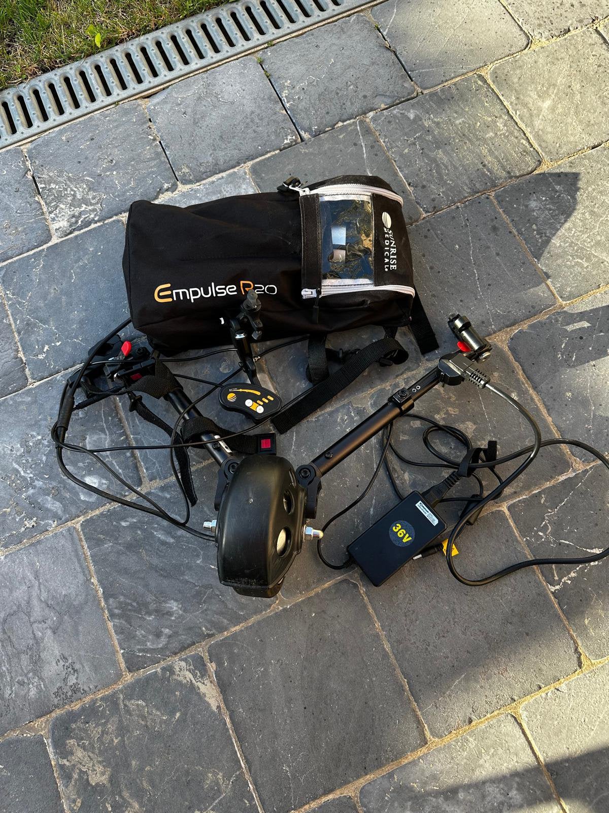 Te koop. Hulpmotor (Empulse R20) voor rolwagen., Enlèvement, Comme neuf