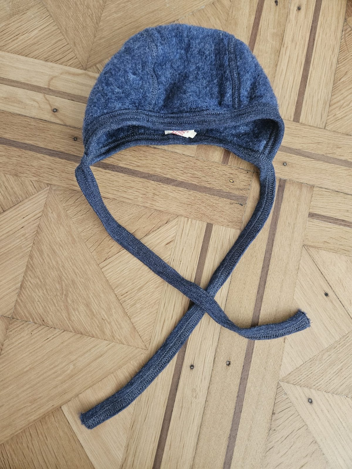 Newborn muts, Kinderen en Baby's, Ophalen, Zo goed als nieuw