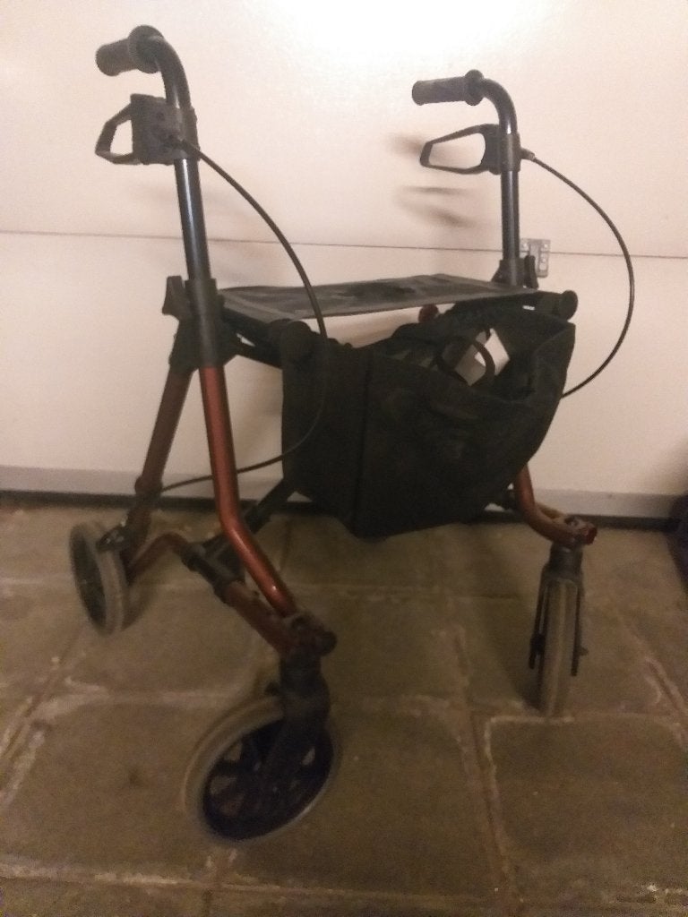 rollator, Ophalen, Opvouwbaar, Zo goed als nieuw