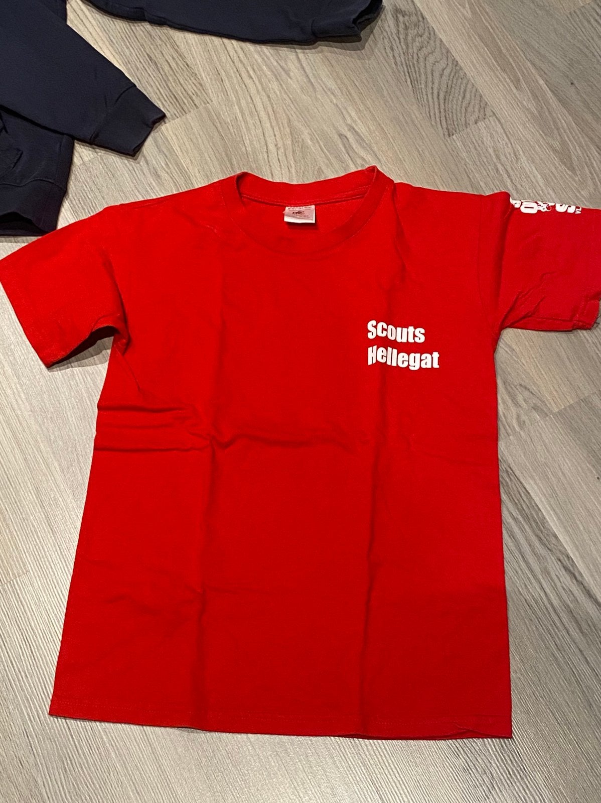 Tshirt scouts Hellegat 134-146, Enlèvement, Comme neuf