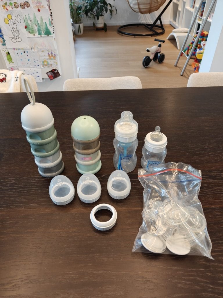 BEABA melkpoedertorens + Dr. Brown's babyflessen, Kinderen en Baby's, Ophalen, Gebruikt, Dr. Brown's