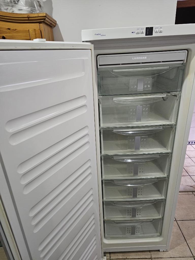 frigo, Elektronische apparatuur, Koelkasten en IJskasten, Ophalen, Nieuw