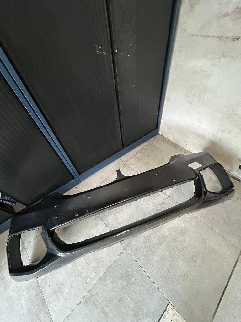 Pare-chocs avant bmw serie 5 g30 g31 pack M, Enlèvement, Avant, BMW, Pare-chocs