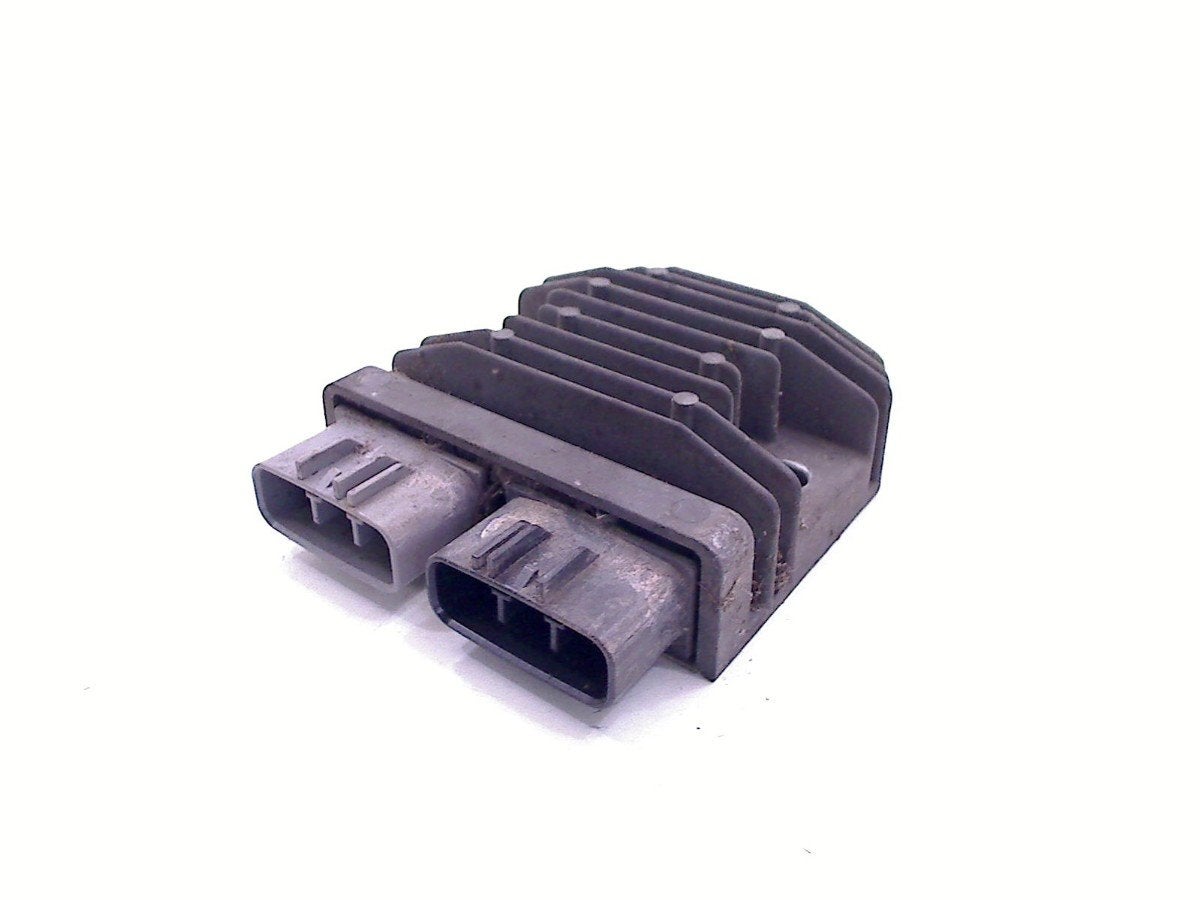 SPANNINGSREGELAAR Yamaha MT 09 2018-2020 (MTN850-A MT-09), Dhr. S. di Majo, Gebruikt, Info@cama-motorparts.nl, P.J. Troelstraweg 8 8
3144 CX  MAASSLUIS, NL