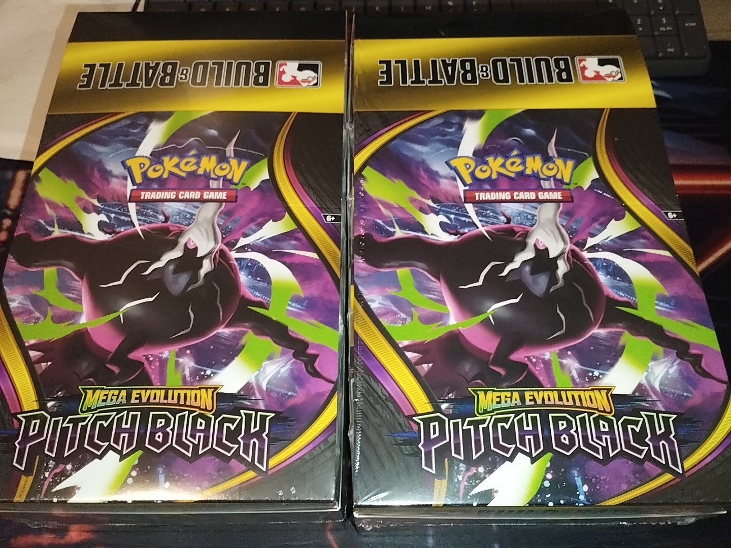 Nieuwe sealed display met battle Decks van pitch black, Ophalen
