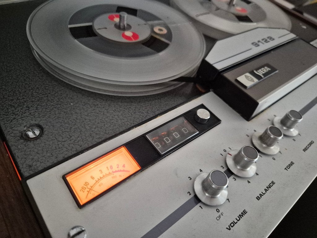 Complete Vintage Set: Siera 9128 Bandrecorder (Speelt af!), Audio, Tv en Foto, Ophalen, Bandrecorder, Met stofkap