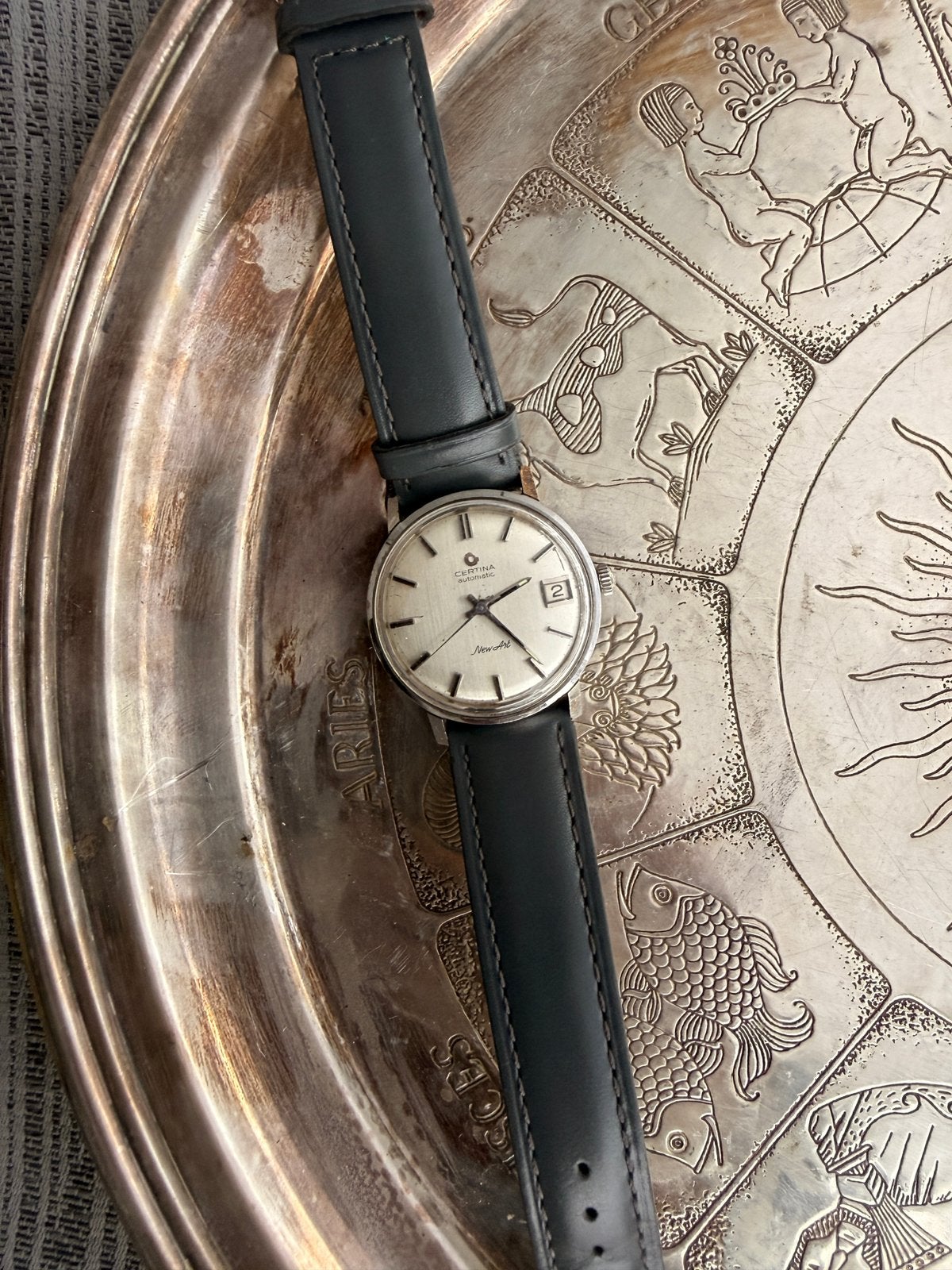 Certina new art automatiques, Montre-bracelet, Autres marques, Cuir, Enlèvement