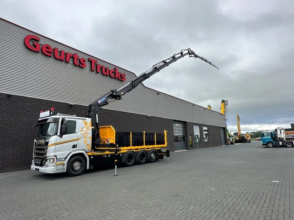 Scania R530 V8 NGS 8X4 TRIDEM MET HYVA 2Z KIPPER + HMF 5020-, Autos, Argent ou Gris, Achat, Euro 6, Scania