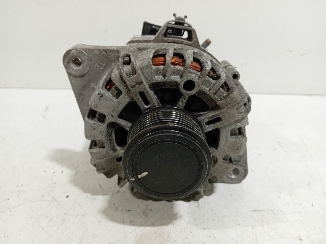 Dynamo Hyundai i20, Onderdelen@venauto.nl, Van der Ven Autorecycling B.V., Gebruikt, Ettenseweg 76, 4706 PB Roosendaal, The Netherlands