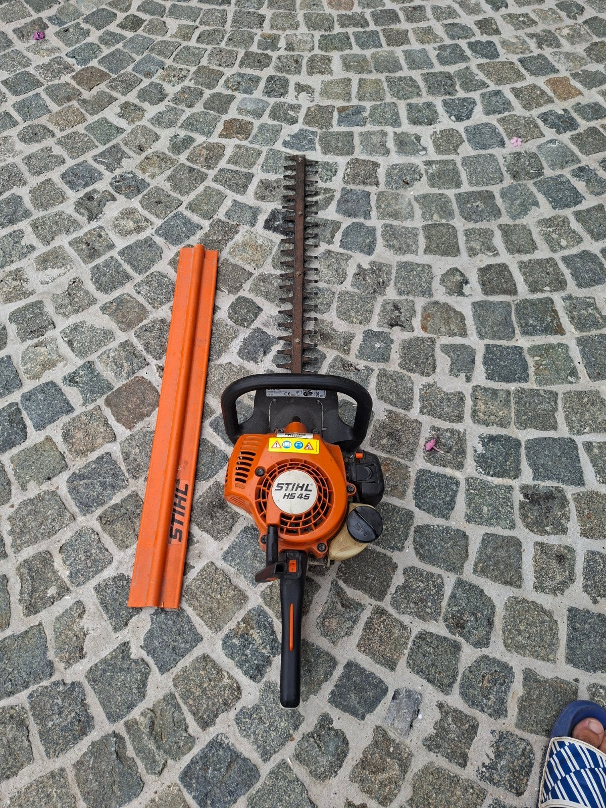 Heggeschaar Stihl HS 45 van 2004, Tuin en Terras, Ophalen, Gebruikt, Benzine, Stihl