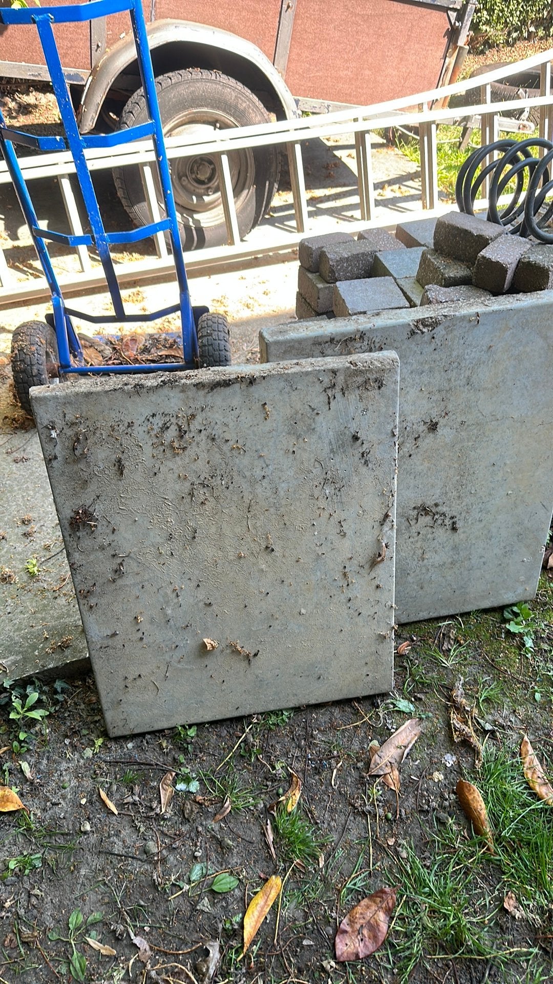 Putdeksel beton gratis, Ophalen, Zo goed als nieuw, Beton