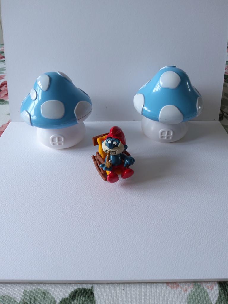 Supersmurf Grote Smurf in schommelstoel, Ophalen of Verzenden, Gebruikt, Grote Smurf, Poppetje, Figuurtje of Knuffel